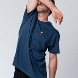 Glaserl Rotwein | Besticktes Bio Baumwoll Unisex T-Shirt