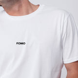 Fomo | Besticktes Bio Baumwoll Unisex T-Shirt