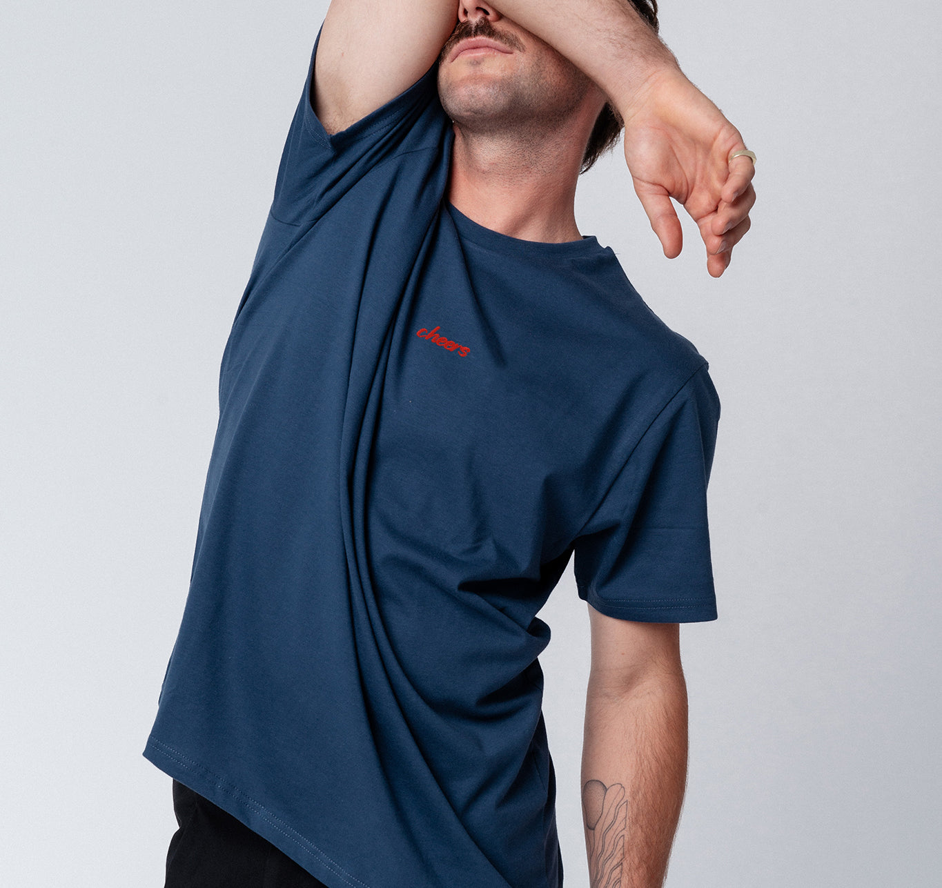 Cheers Collection | Besticktes Bio Baumwoll Unisex T-Shirt