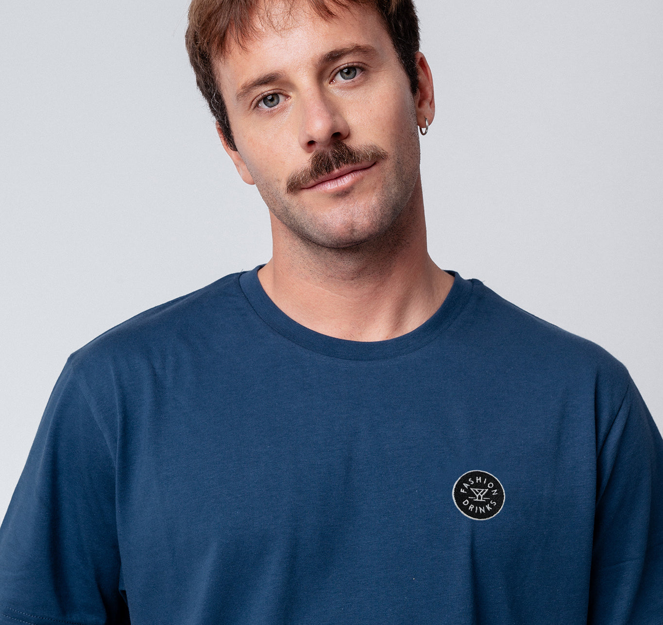 Fashion Drinks | Besticktes Bio Baumwoll Unisex T-Shirt