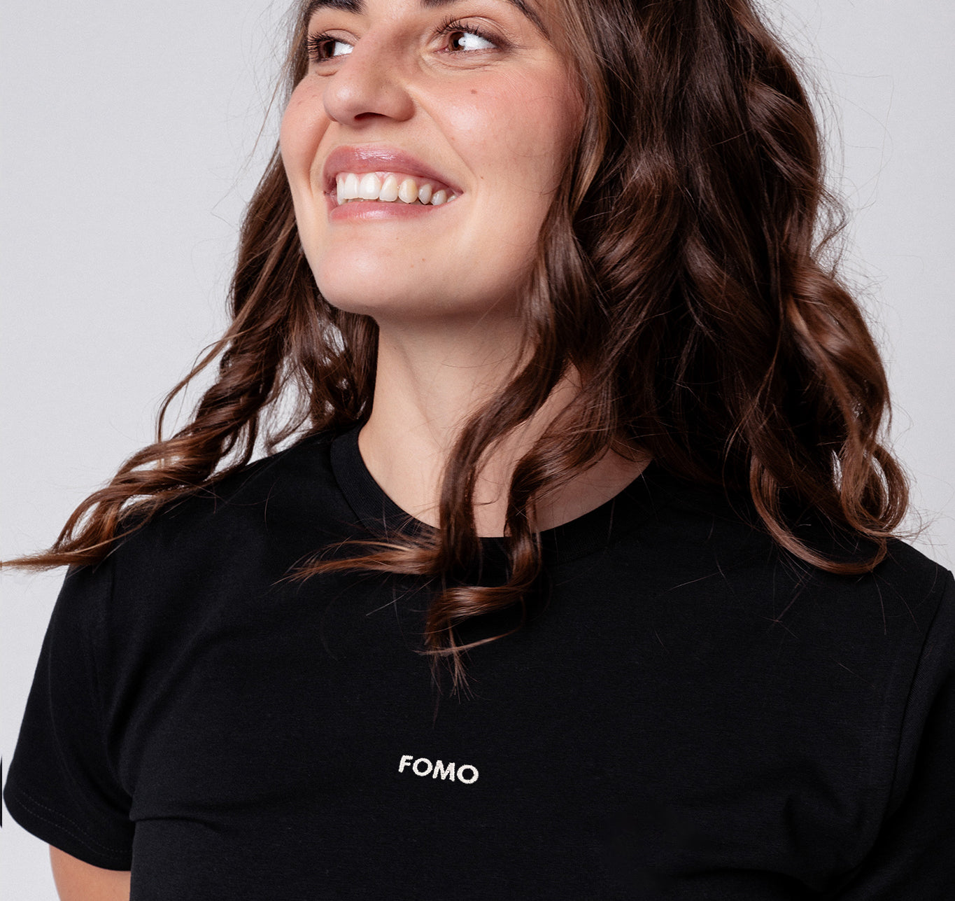 Fomo | Besticktes Frauen Bio Baumwoll T-Shirt