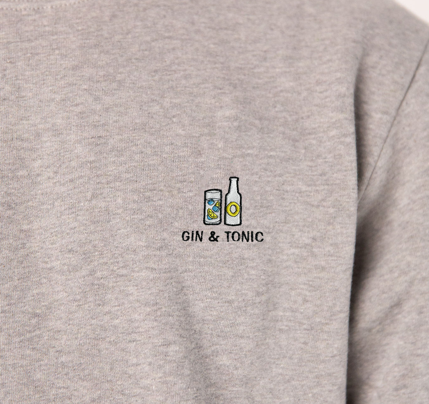 TAILORED TASTES Gin Tonic | Bestickter Bio-Baumwoll Unisex Pullover