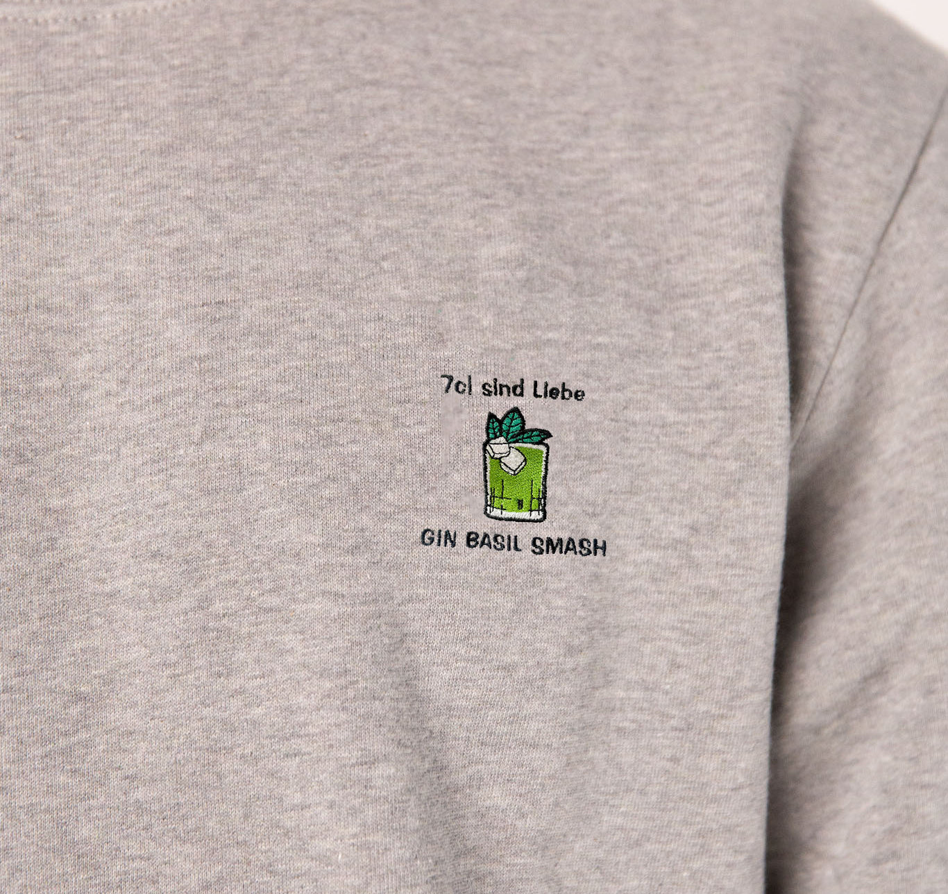 TAILORED TASTES Gin Basil Smash | Bestickter Bio-Baumwoll Unisex Pullover