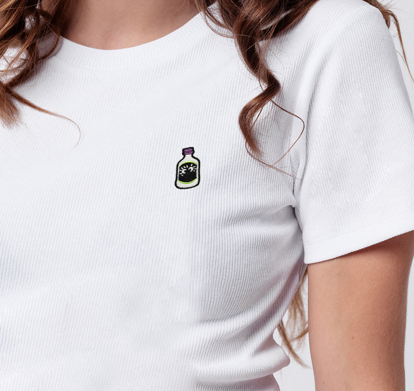 Kleiner Feigling | Besticktes Bio Baumwoll Cropped T-Shirt