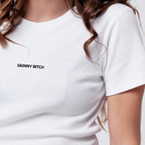 Skinny Bitch | Besticktes Bio Baumwoll Cropped T-Shirt