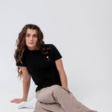 Glaserl Rotwein | Besticktes Frauen Bio Baumwoll T-Shirt