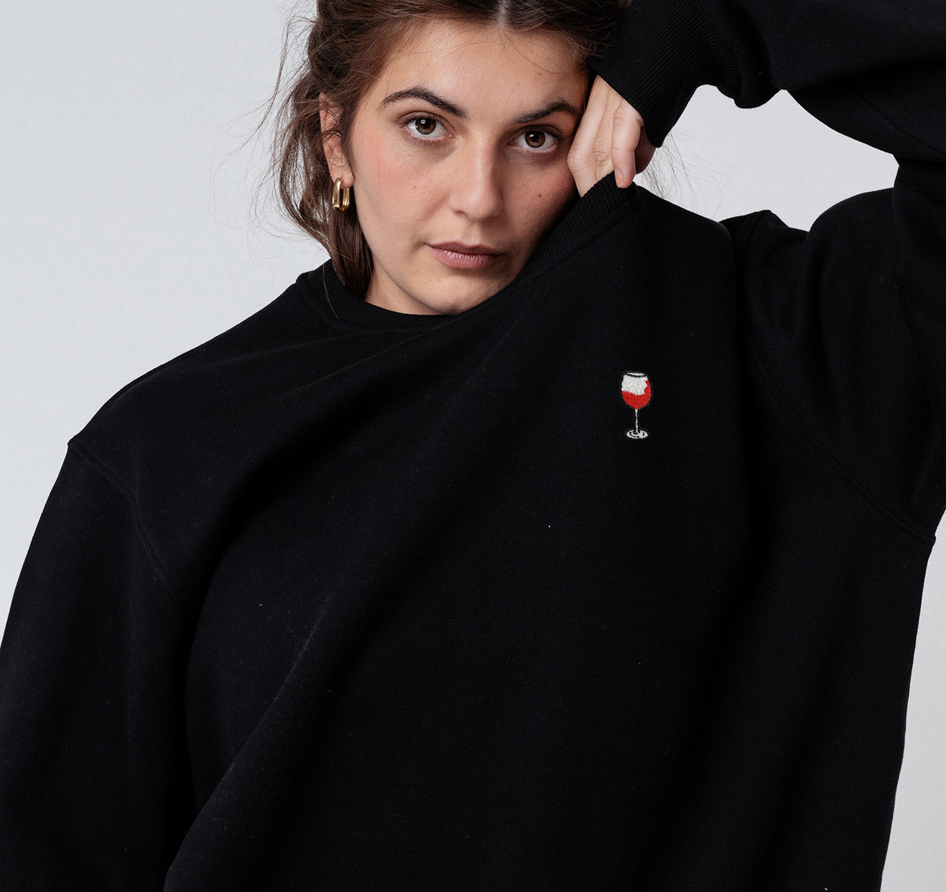 Glaserl Rotwein | Bestickter Bio-Baumwoll Frauen Pullover