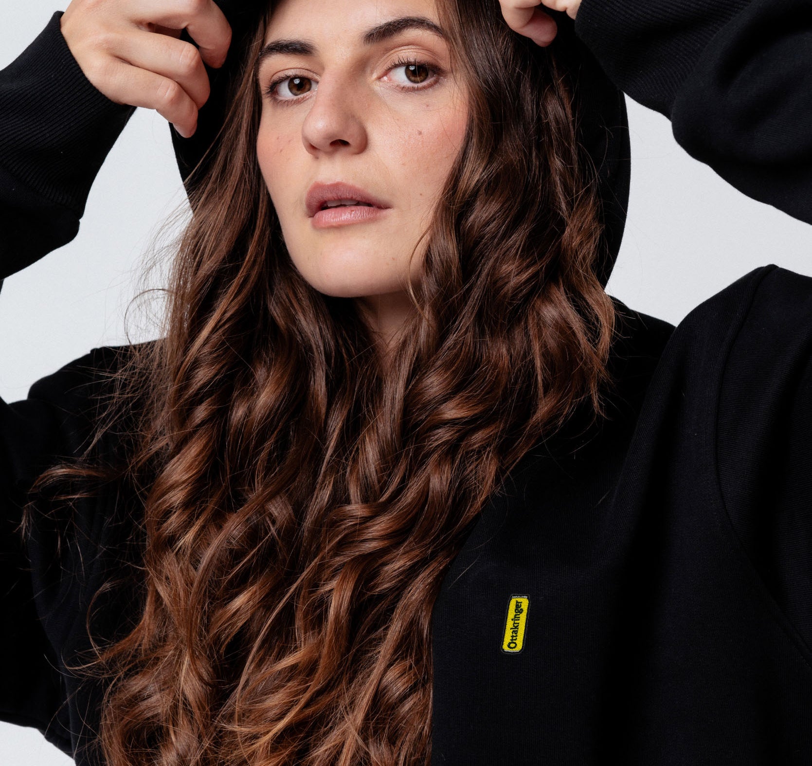 Ottakringer | Bestickter Bio Baumwoll Unisex Hoodie