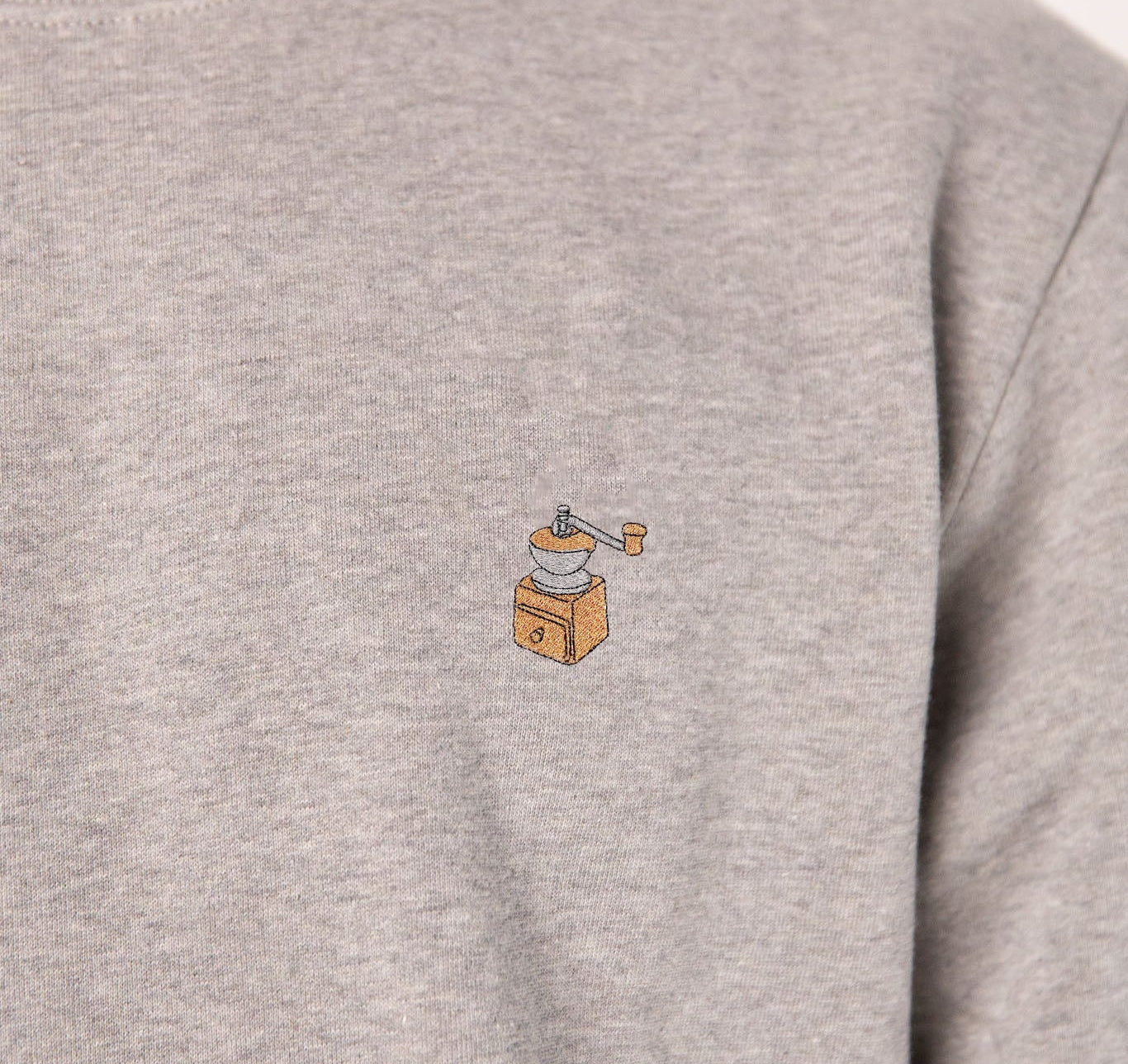 Kaffeemühle | Bestickter Bio-Baumwoll Unisex Pullover