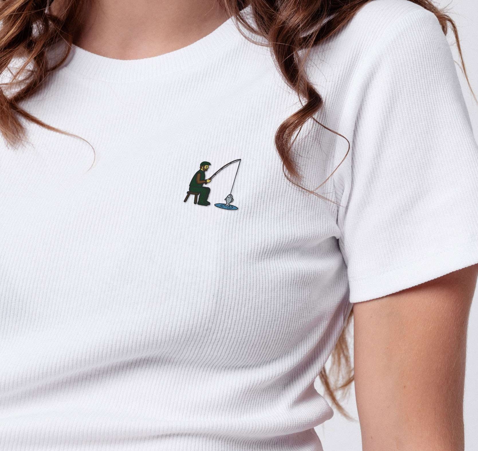 Angler | Besticktes Bio Baumwoll Cropped T-Shirt