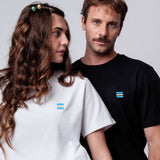 Argentinien | Minimal Flag – Besticktes Bio-Baumwoll Fan Shirt