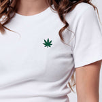 Hanf | Besticktes Bio Baumwoll Cropped T-Shirt