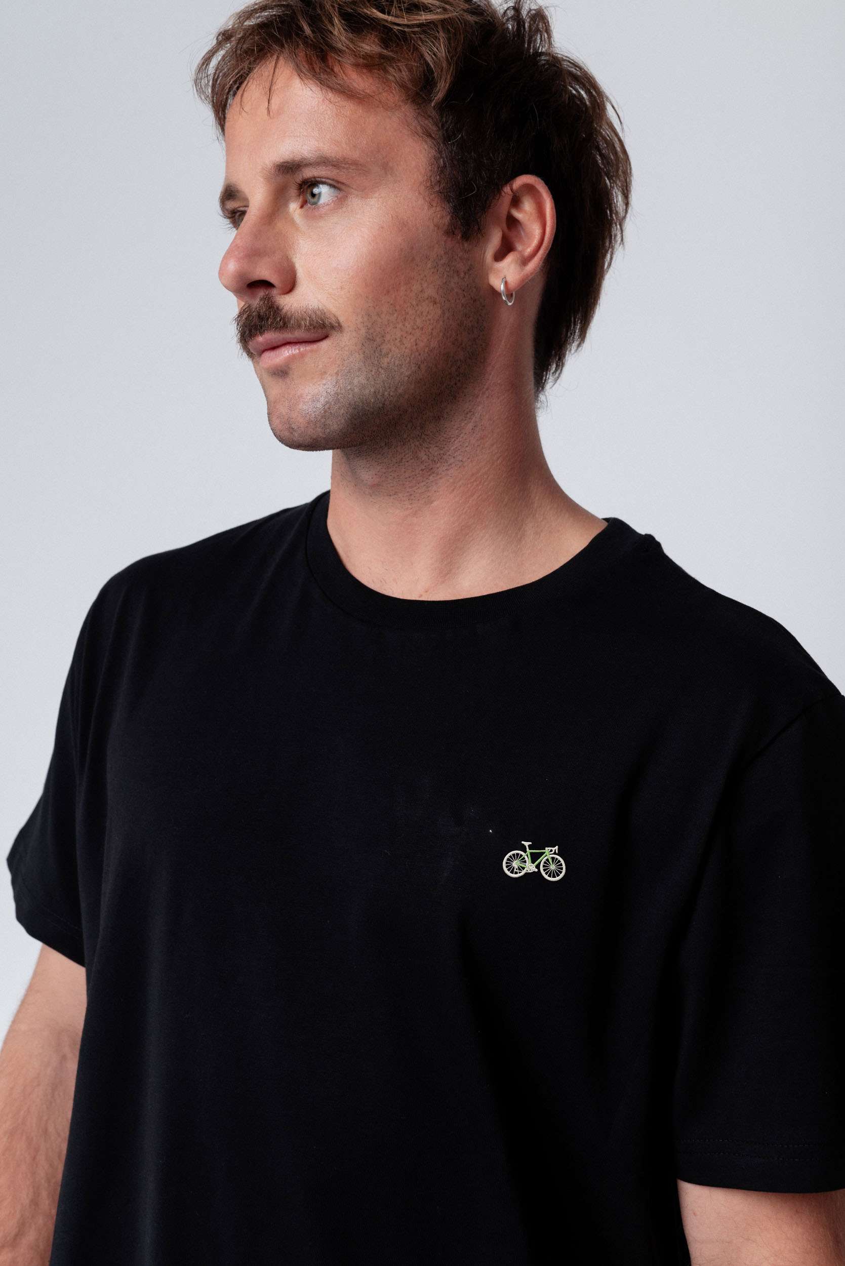 Gravelbike Gruen | Besticktes Bio Baumwoll Unisex T-Shirt