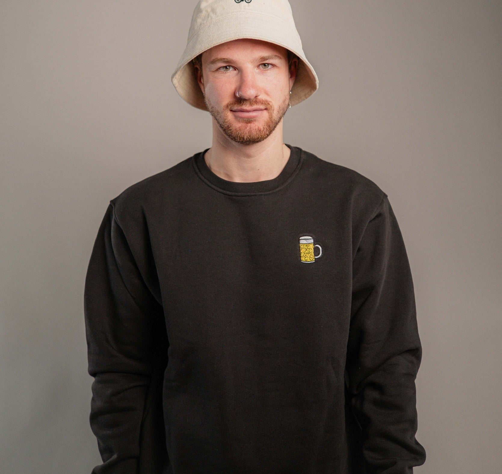 Gravelbike Beige Sand Cord Bucket Hat