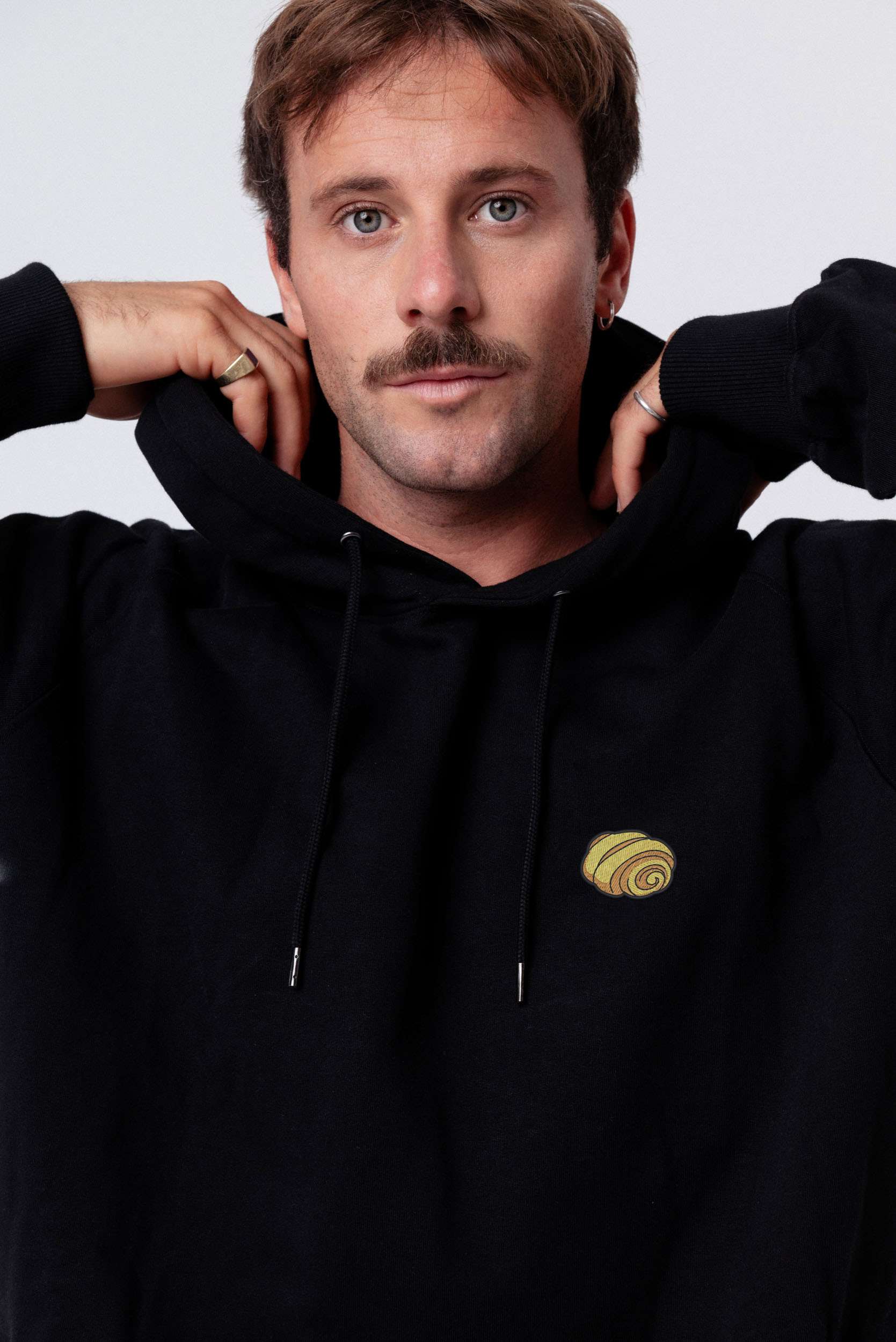Franzbrötchen Hoodie Sand