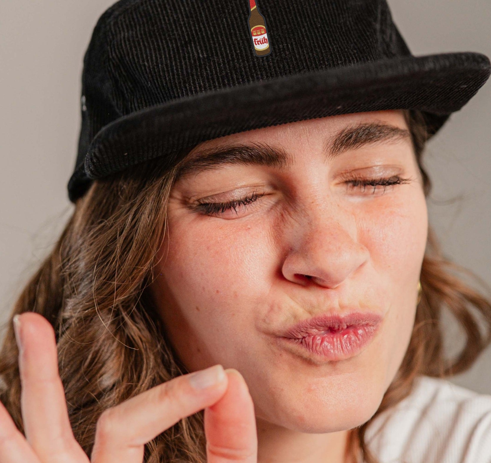 Frueh Koelsch Cord Camper Cap