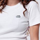 Kreuzfahrtschiff | Besticktes Bio Baumwoll Cropped T-Shirt