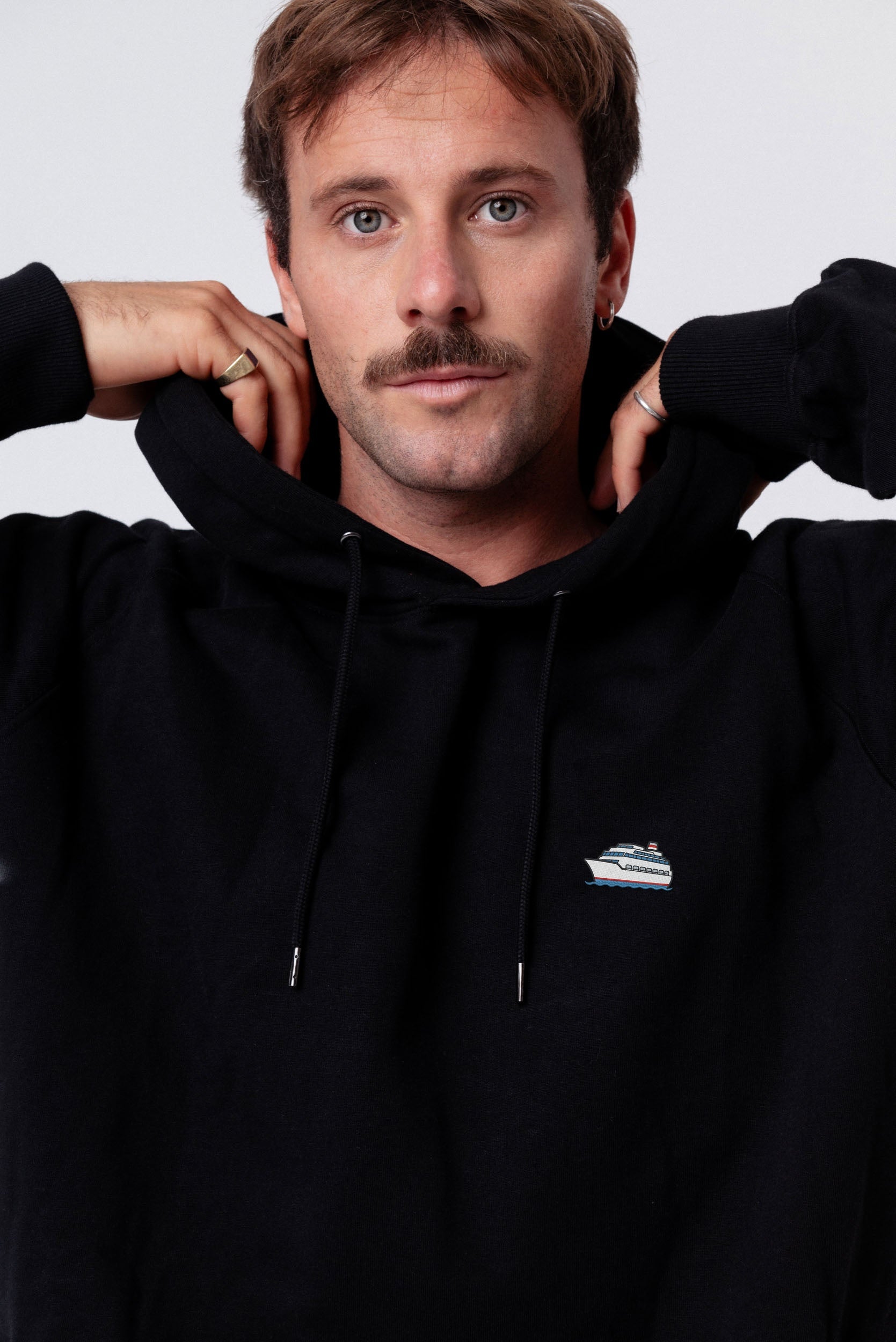 Kreuzfahrtschiff Hoodie Sand