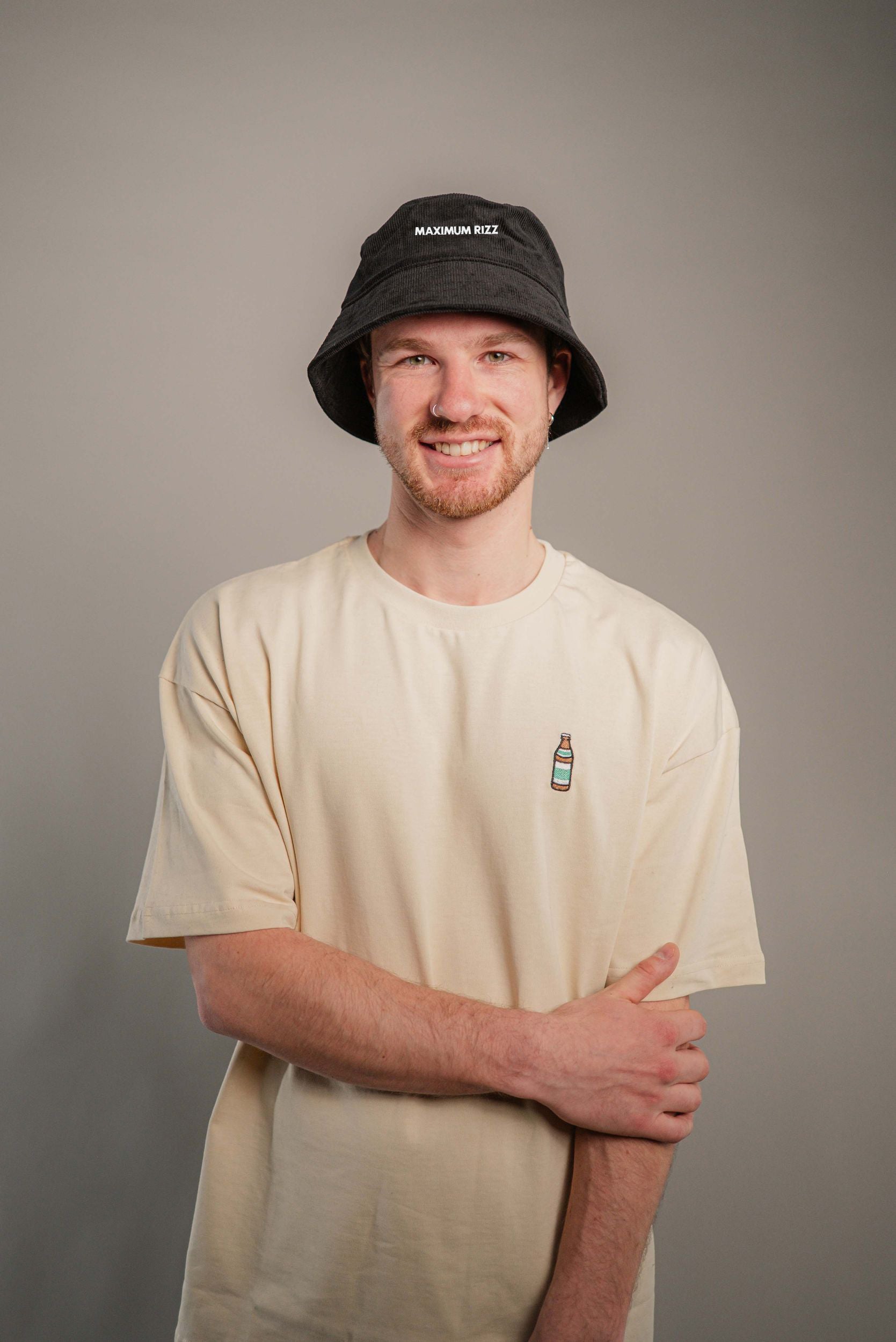 Maximum Rizz schwarz Cord Bucket Hat
