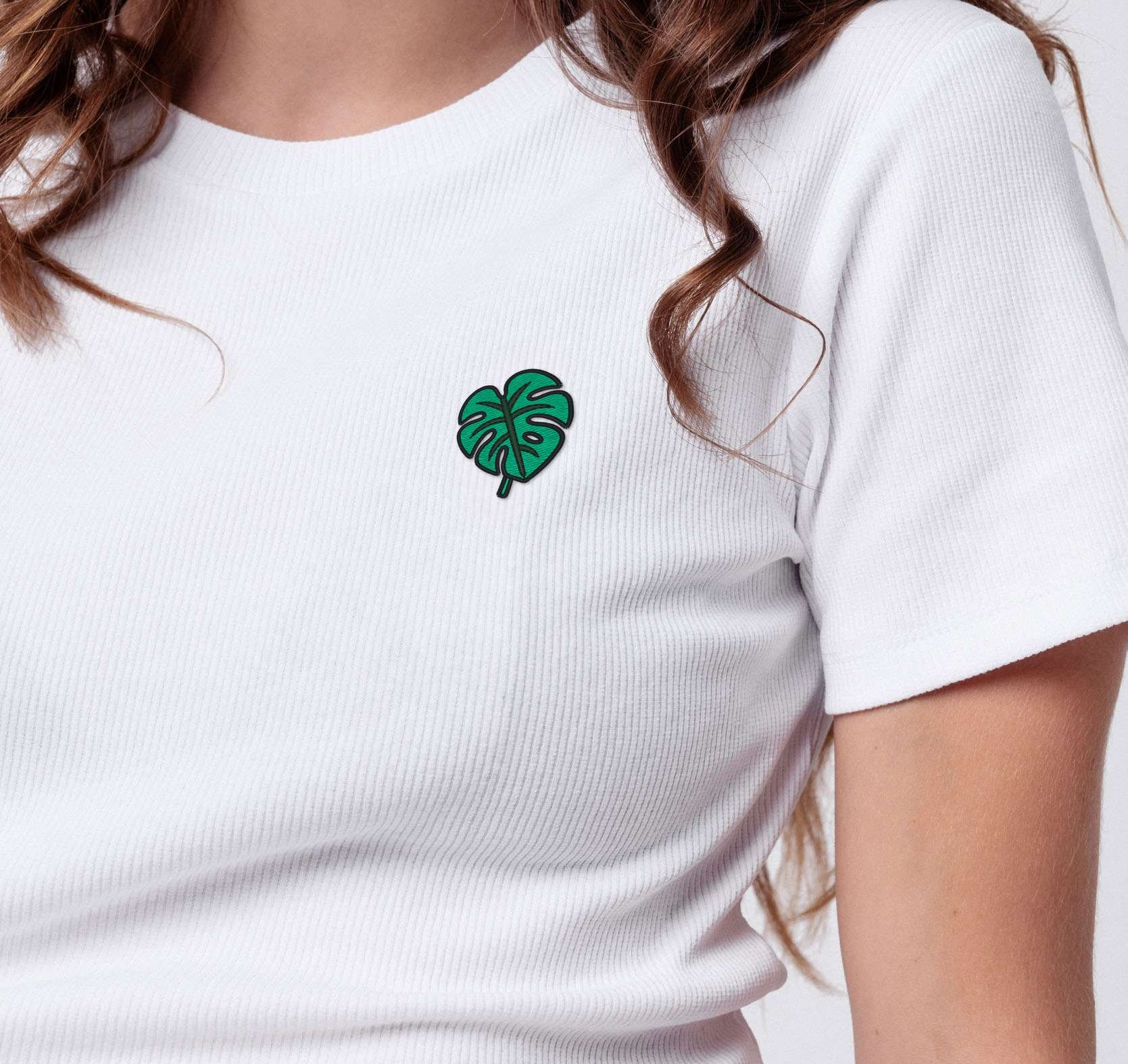 Monstera | Besticktes Bio Baumwoll Cropped T-Shirt