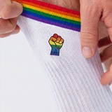 Pride Fist | LOVE WINS – Bio-Baumwoll Socken